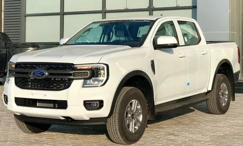 Ford Ranger có thêm bản mới tại Việt Nam, giá 733 triệu đồng