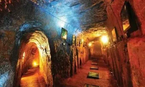 Việt Nam có ngôi làng 3 tầng dưới lòng đất: Rộng 7ha, gồm 94 căn hộ, là nơi sinh sống của hơn 1.200 người