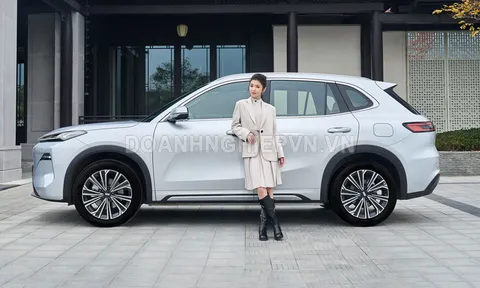 SUV công suất 328 mã lực, tiêu thụ 2,62 lít xăng/100 km, giá ngang Hyundai Grand i10, bán ‘chạy như tôm tươi’