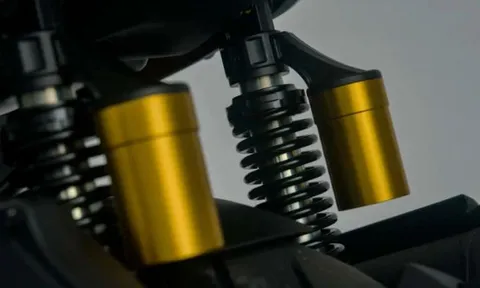 Hạ knock-out Honda SH, ra mắt ‘vua xe ga’ 244cc mới đẹp long lanh, có ABS 2 kênh, giá 95 triệu đồng