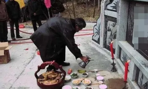 Tại sao tục ngữ nói: “Bảy mươi tuổi không nên đi viếng mộ”? Lời dạy của cổ nhân chứa đựng giá trị tâm linh sâu sắc