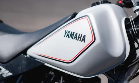 Yamaha chính thức ra mắt ‘huyền thoại côn tay’ 200cc mới chất hơn Honda Winner X và Exciter, giá mềm