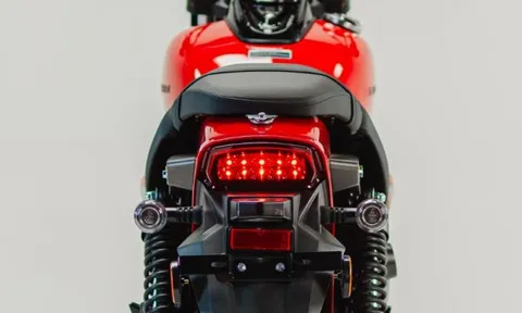 Ra mắt ‘vua côn tay’ 250cc giá 86,6 triệu đồng có ABS 2 kênh ăn đứt Yamaha Exciter và Honda Winner X