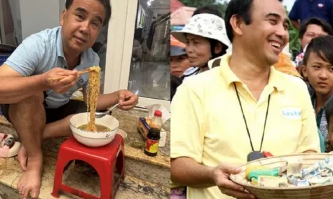Bị mỉa mai 'làm màu' vì ngồi bệt ăn mì, MC Quyền Linh thẳng thắn lên tiếng đáp trả