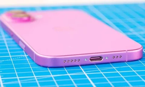 iPhone 16 giảm cực sâu giữa tháng 1, đón Tết ngập tràn ưu đãi, AI thông minh sút bay Galaxy S24