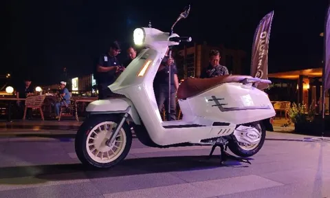 Càn quét Honda Air Blade, ‘tân binh’ xe ga 150cc ra mắt giá 42 triệu đồng, sang chảnh không kém SH