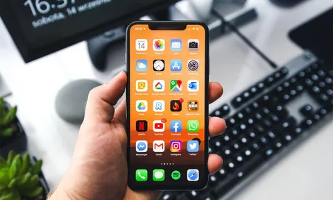 iPhone đẹp sang trọng, giá chưa đầy 5 triệu, đủ hot không kém iPhone mới