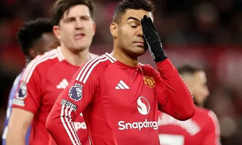 HLV Amorim xác nhận thanh lý Casemiro, Man United kích hoạt bom tấn thay thế ngay trong tháng 1/2025?