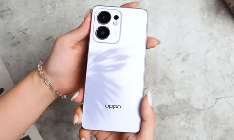 Cận cảnh Oppo Reno13 F 5G vừa ra mắt tại Việt Nam, giá 8,99 triệu đồng 