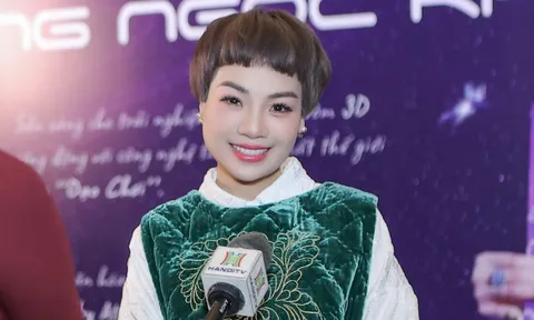 “Chuồn chuồn Ớt” Ngọc Khuê làm mới 8 tác phẩm quen thuộc trong album “Dạo chơi”