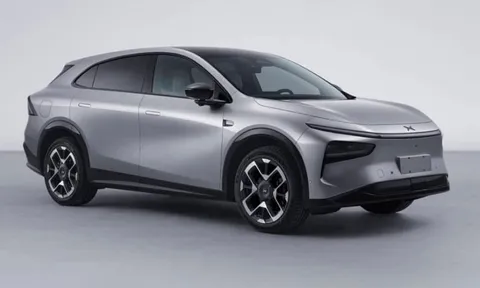 SUV đẹp mê ly, nội thất tiện nghi, công suất 292 mã lực, giá ngang Hyundai Creta