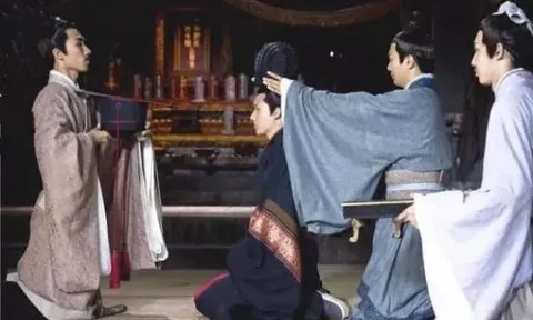 Cổ nhân dạy 'tứ không sờ': Đầu nam giới, rìu thợ mộc là chưa đủ, còn 2 thứ cấm kỵ này, cẩn thận kẻo rước họa vào thân