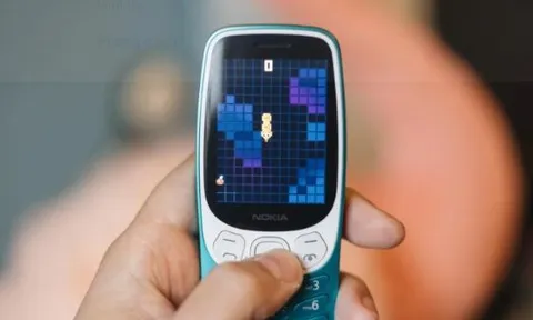 Nokia 3210 4G hạ giá cực mạnh cận Tết, vua máy gạch chỉ hơn 1 triệu, có game rắn săn mồi huyền thoại