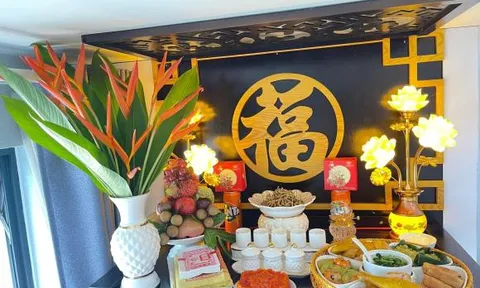 Dọn dẹp bàn thờ cuối năm, 5 đồ vật nhất định phải vứt bỏ tránh hao hụt tiền tài trong năm mới