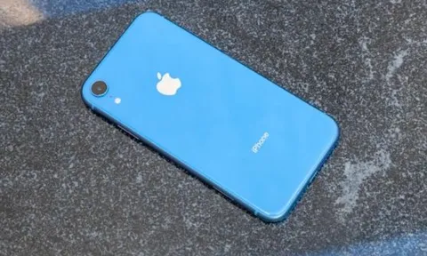 Quên iPhone SE 4 đi, iPhone XR cũng giống đến 90% nhưng giá chỉ hơn 4 triệu, trang bị vẫn ngon đét