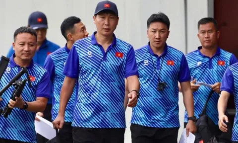 HLV Kim Sang-sik 'thay máu' nhân sự ĐT Việt Nam, tiết lộ tiêu chí lựa chọn nhân tài