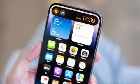 Đây là chiếc iPhone Pro Max giá rẻ nhất Việt Nam hiện nay, viền thép sang chảnh đẹp chẳng kém iPhone 16 Pro Max