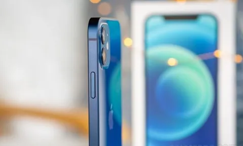 iPhone 12 cận Tết chỉ hơn 10 triệu, vua màn OLED giá rẻ, nhiều tính năng ngon như iPhone 16