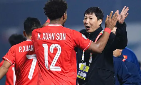 Nguyễn Xuân Son vượt mặt Sơn Tùng M-TP, trụ cột ĐT Việt Nam bất ngờ lập kỷ lục trên BXH đặc biệt