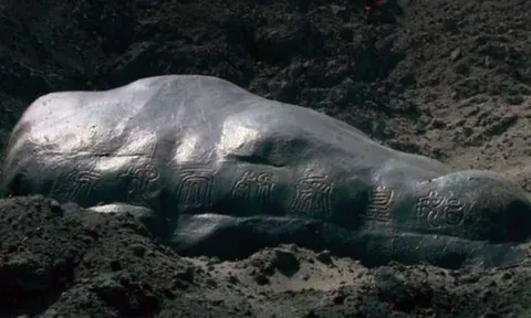 Giải mã 3 hiện tượng kỳ lạ được cho là điềm báo trước cái chết đầy bí ẩn của hoàng đế Tần Thủy Hoàng