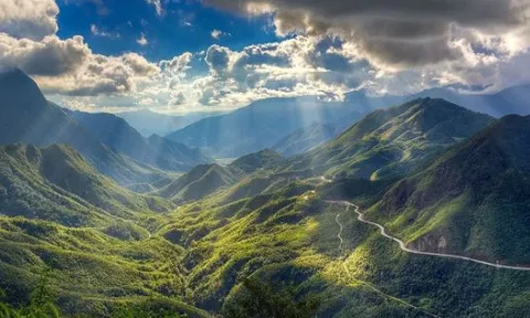 Tỉnh có con đèo dài nhất Việt Nam, lên đến 50km: Cắt ngang dãy Hoàng Liên Sơn, nằm ở độ cao 2000m