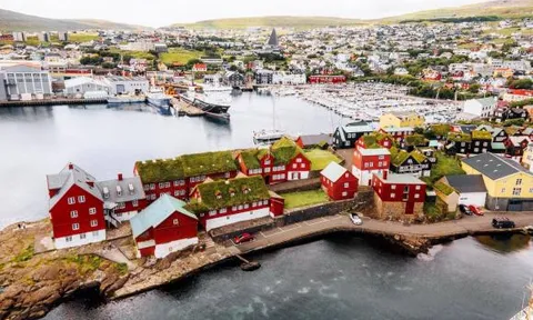 Quốc gia duy nhất trên thế giới người dân không có họ, tên ai cũng được đặt theo công thức đặc biệt