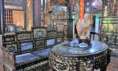 Chiếc giường gỗ quý hiếm nhất miền Tây: Chạm trổ tinh xảo, trả 3 tỷ đồng vẫn không bán