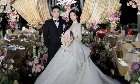 Cặp đôi 25 tuổi nhưng có clip đám cưới từ 20 năm trước, netizen: Đây là lần đầu tiên tôi gặp trường hợp này