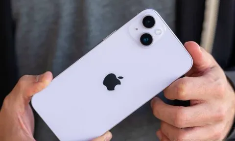 iPhone 14 Plus rẻ tung trần sau Tết, trang bị xịn sò xứng tầm vua iPhone lớn rẻ, áp đảo Galaxy S24+