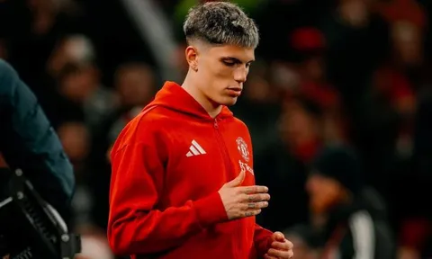 Vụ Garnacho rời Old Trafford sáng tỏ, Manchester United bị Napoli lật kèo vì lý do khó tin