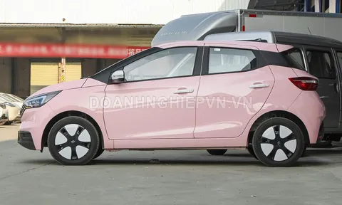 Xe hatchback cùng phân khúc với Kia Morning, giá hơn 200 triệu đồng