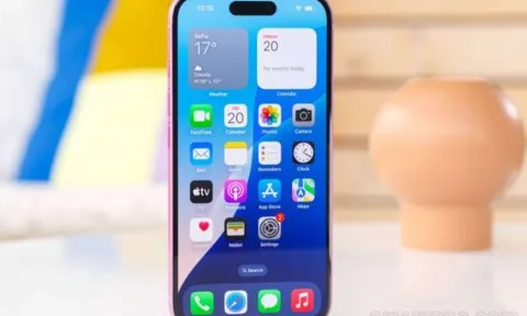 iPhone 16 giảm giá sâu sau Tết, rẻ kỷ lục, thấp hơn iPhone 16 Pro Max 12 triệu, vẫn cực ngon