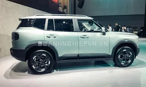 SUV siêu hầm hố, công suất 250 mã lực, giá hấp dẫn