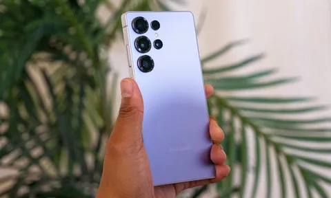 Chưa lên kệ, Samsung Galaxy S25 Ultra đã giảm giá ‘đỉnh nóc’ tại Việt Nam