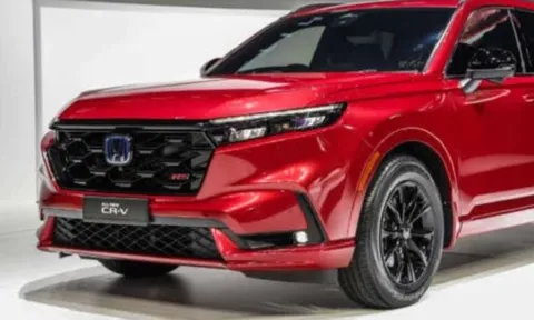 Hạ đo ván Mazda CX-5 và Tucson, Honda CR-V ‘bán chạy như tôm tươi’ nhờ giá cực rẻ chỉ 860 triệu đồng