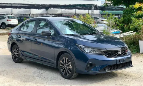 Honda City giảm giá mạnh, quyết đua doanh số với Toyota Vios, Hyundai Accent
