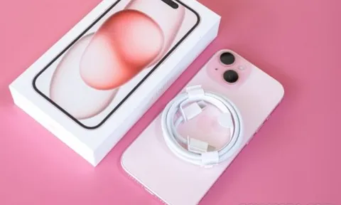 Không có AI, iPhone 15 vẫn liên tục lọt top doanh số tại Việt Nam, giá rẻ vượt mặt iPhone 16