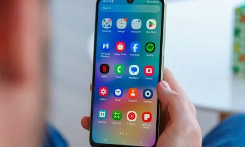 Galaxy A05s giá đập hộp chỉ 2,8 triệu, thiết kế đẹp không kém Galaxy S25, có trang bị xịn vượt mặt iPhone 16