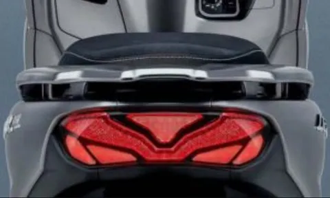 Ra mắt ‘vua xe ga’ 150cc mới giá 58,5 triệu đồng: Thiết kế đẹp lấn át Honda Air Blade, xịn sò như SH