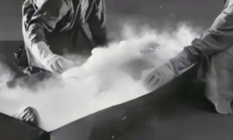 Thi thể thiếu nữ 16 tuổi được đào lên đỉnh núi 550 năm vẫn nguyên vẹn sau khi chiếu tia X, chuyên gia sửng sốt