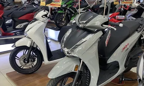 Giá xe Honda SH giữa tháng 2/2025 giảm 'sập sàn': 'Gây sốt' với giá bình dân nhất trong lịch sử