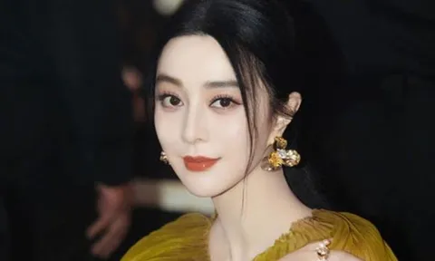 Top 10 mỹ nhân Hoa ngữ, ai là “Bạch nguyệt quang” trong tâm trí bạn? Netizen: Chỉ có trẻ con mới đưa ra lựa chọn