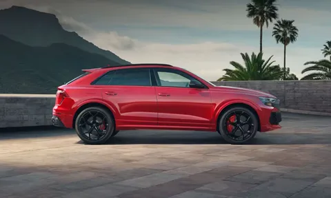 SUV hiệu suất cao nhất của Audi ra mắt: Công suất 631 mã lực, giá gần 7 tỷ đồng