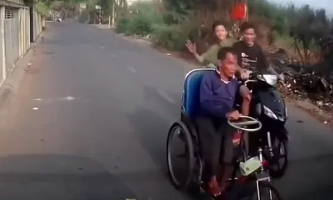 Chân dung 2 thanh niên tát vào đầu người tàn tật rồi cười cợt, gia đình nạn nhân phẫn nộ lên tiếng