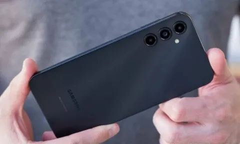 Galaxy A14 đại hạ giá sau Tết, vua Android 2023 rẻ như rau, trang bị vẫn chiến hơn cả iPhone 16