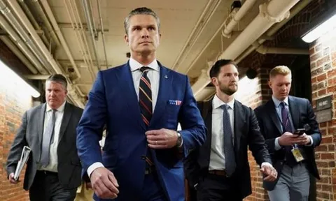 Mỹ tuyên bố thẳng về chuyện giao vũ khí hạt nhân cho Ukraine, toàn quyền thuộc về 1 người đàn ông