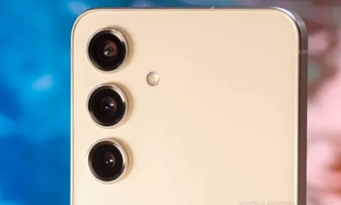 Galaxy S24 5G đặc biệt rẻ sau Tết, trang bị như iPhone 16 Pro vừa rẻ hơn vừa xịn sò hơn iPhone 16e