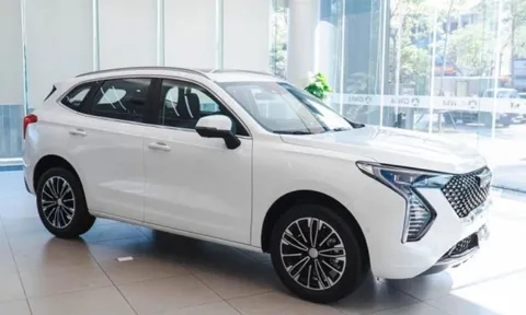 ‘Khắc tinh’ của Toyota Corolla Cross mở bán tại Việt Nam: Giá từ 695 triệu đồng, xịn hơn Kia Seltos