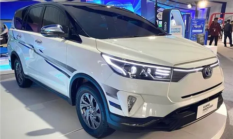 Ảnh thực tế 'ông hoàng MPV' Toyota Innova EV hoàn toàn mới: Thiết kế đẹp long lanh, trang bị xịn sò