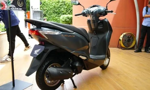 Giá xe Honda LEAD giữa tháng 2/2025 rẻ chưa từng thấy: Hút khách hơn cả Vision và SH Mode